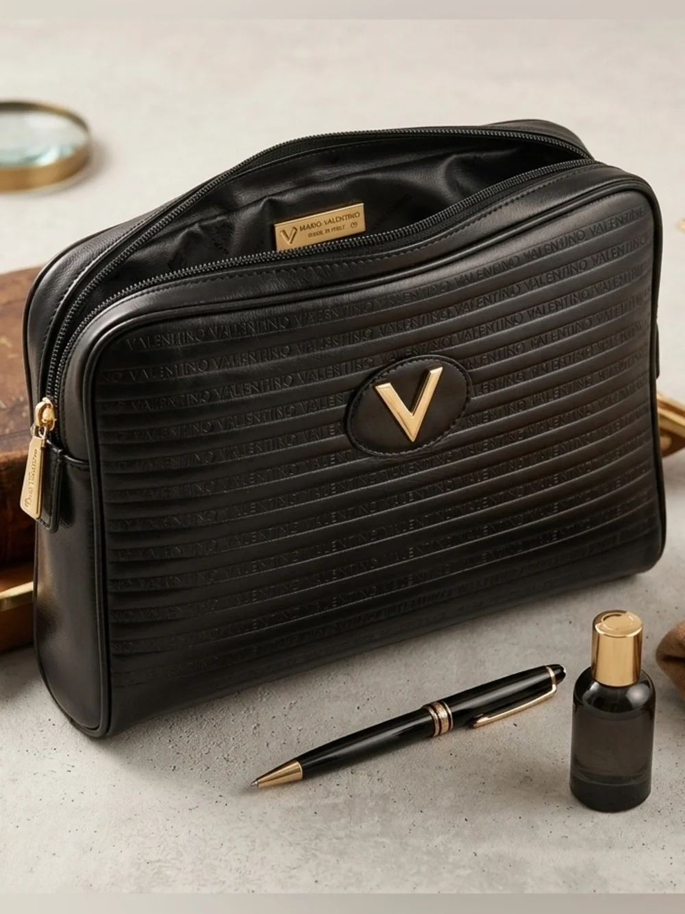 Mario Valentino Logo Vintage Black Leather Clutch Toiletry Travel Pouch Case